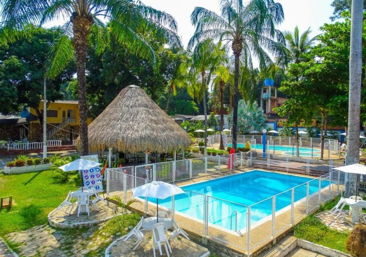 Hotel Villa De Rauzan 梅尔加 外观 照片